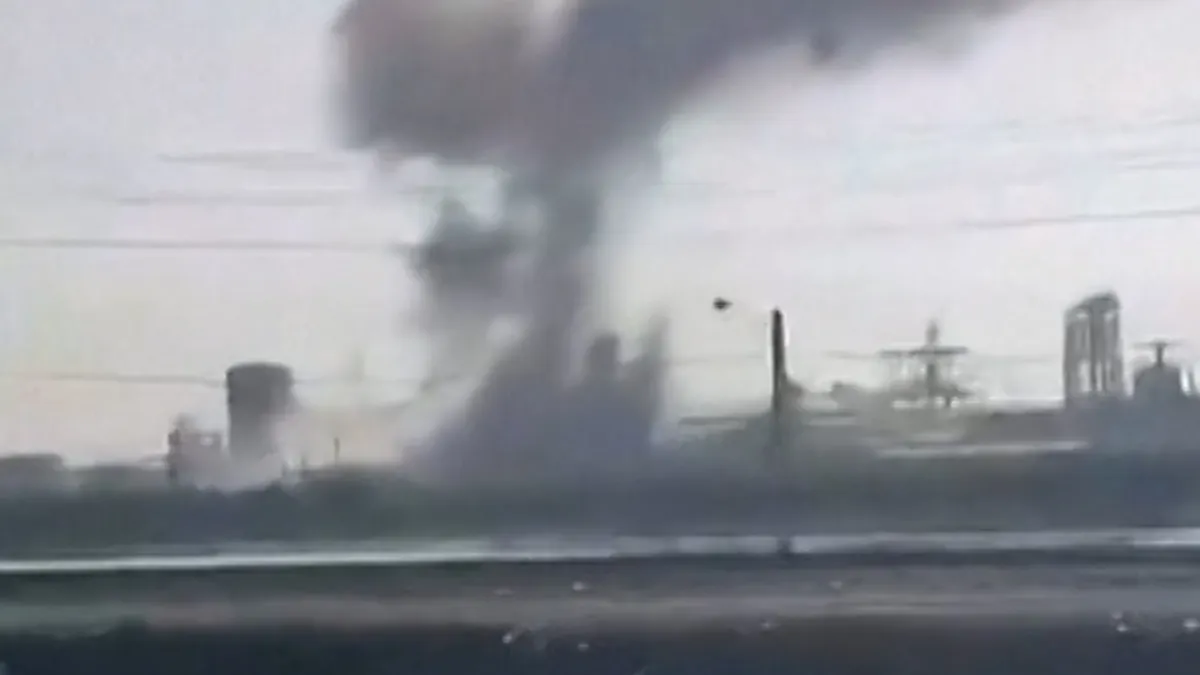 Video: Israel claims strike on Iranian petrochemical complex