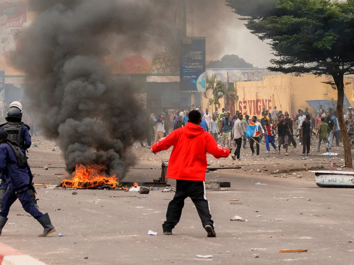 DRC ဆန္ဒပြပွဲတွင် သမ္မတသက်တမ်း ကန့်သတ်ချက် ပြောင်းလဲမှုကို ဆန့်ကျင်သည့် ရုန်းရင်းဆန်ခတ်မှုများ ဖြစ်ပွား