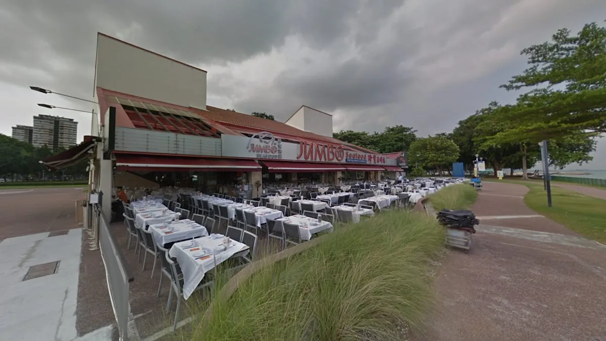 East Coast Seafood Centre ကို ပြန်လည်ပြုပြင်မွမ်းမံမည်ဖြစ်ပြီး ၂၀၂၆ ခုနှစ်တွင် ဆိုင်ခန်းငှားရမ်းသူများ ဖယ်ရှားပေးရန် NParks အကြောင်းကြား