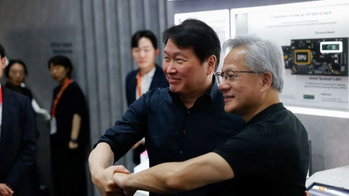 ဟွမ်က ချစ်ပ်ပြားပြတ်လပ်မှု ကြာရှည်နိုင်ကြောင်း သတိပေးလိုက်သည်နှင့်အမျှ Nvidia နှင့် SK တို့ ပူးပေါင်းဆောင်ရွက်မှုအစီအစဉ်ကို အသေးစိတ်ဖော်ပြမည်