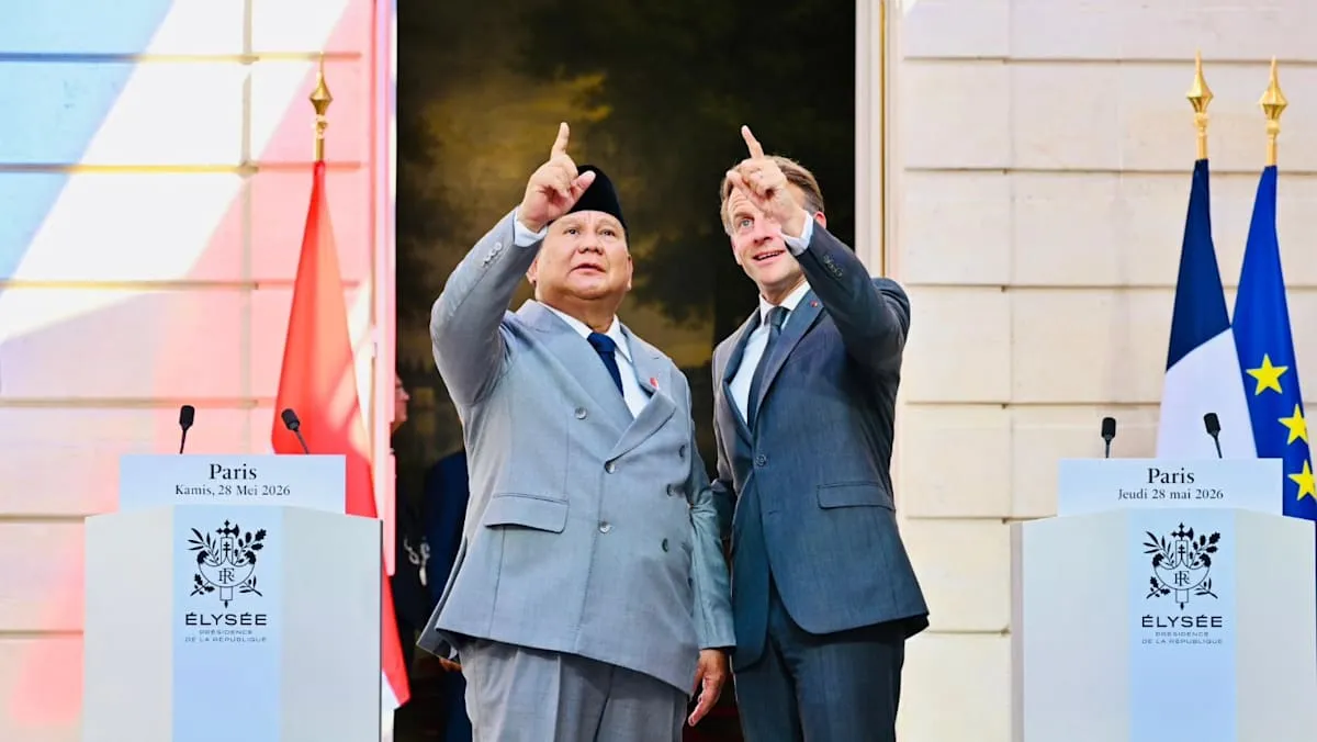 ရန်သူတစ်ဦးတည်းရှိတာတောင် များလွန်းတယ် ဟု အင်ဒိုနီးရှားသမ္မတ ပရာဘိုဝို မကြာခဏ ပြည်ပခရီးစဉ်များအပေါ် ဝေဖန်မှုများကို ပြန်လည်တုံ့ပြန်