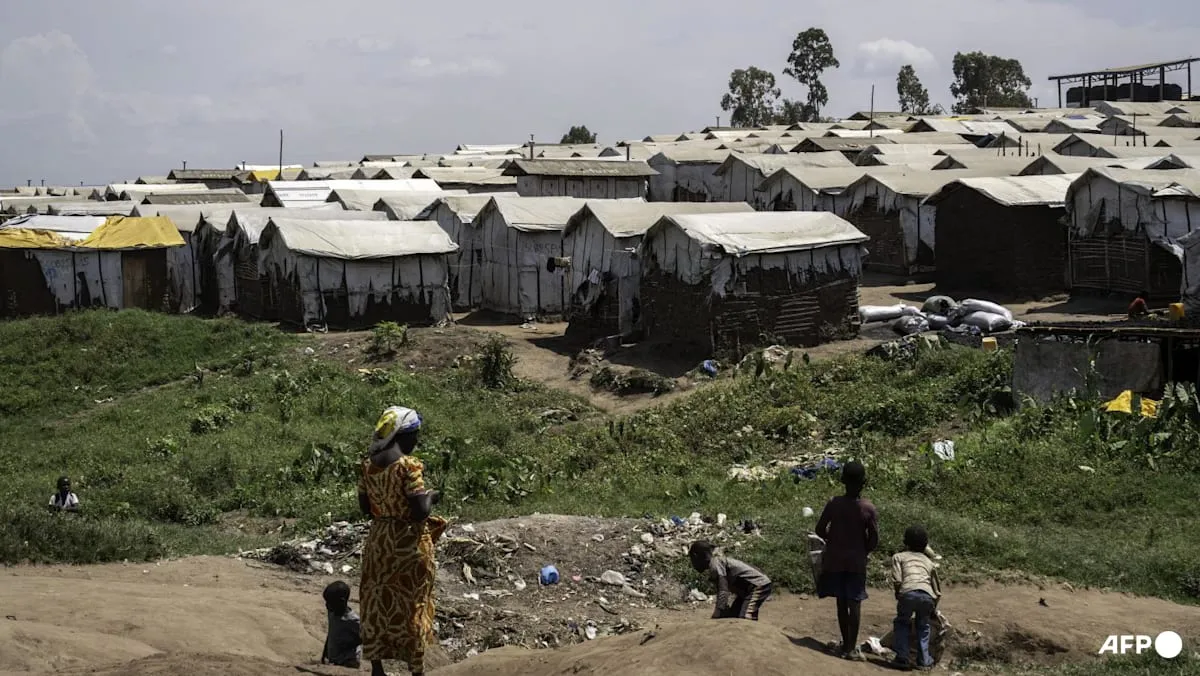 WHO က ရာနှင့်ချီသူများ ပယ်ချပြီးနောက် အီဘိုလာသံသယလူနာ ၁၁၆ ဦးအထိ ကျဆင်းဟုဆို