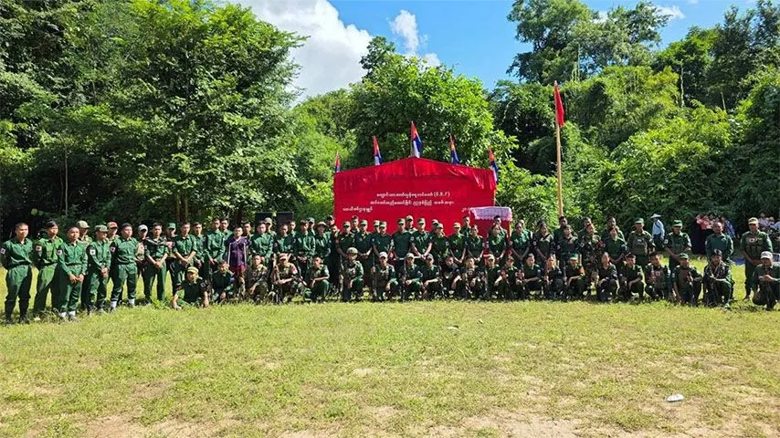 NUG ကွပ်ကဲမှုအောက်၌ SRF ရဲဘော်များတော်လှန်ရေး ဆက်လုပ်မည်