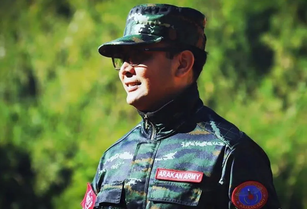 ခြိမ်းခြောက် ဖိအားပေးမှုမျိုးကို ကျနော်တို့ ဒူးထောက်မှာမဟုတ်ဘူး - AA စစ်ဦးစီးချုပ် ဗိုလ်ချုပ်ထွန်းမြတ်နိုင်