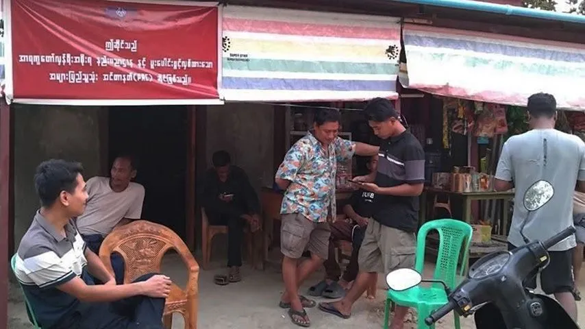 ရခိုင်တွင် စတားလင့်ခ် အင်တာနက်ဆိုင်ဖွင့်လိုသူများ အာရက္ခအစိုးရနှင့် ပူးပေါင်းဖွင့်နိုင်