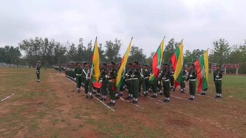 ပေါ်တာဆွဲခြင်းအပြင် နေအိမ်ထဲအထိ စစ်အာဏာရှင်တပ်က ဝင်ရောက်ဖမ်းဆီးလာ