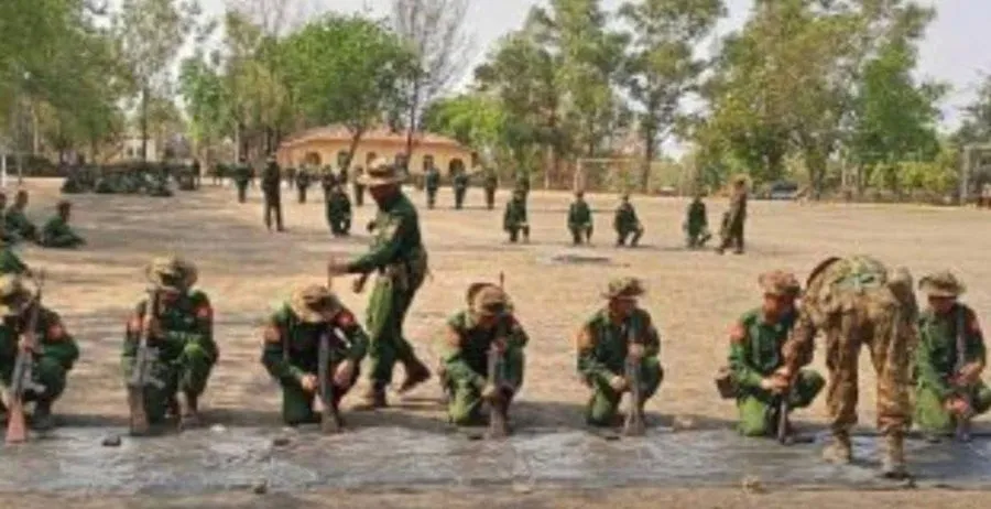 အင်္ဂပူတွင် စစ်အာဏာရှင်တပ်က စစ်ရှောင် ၆ ဦးကို PDF ဟု စွပ်စွဲဖမ်းဆီး