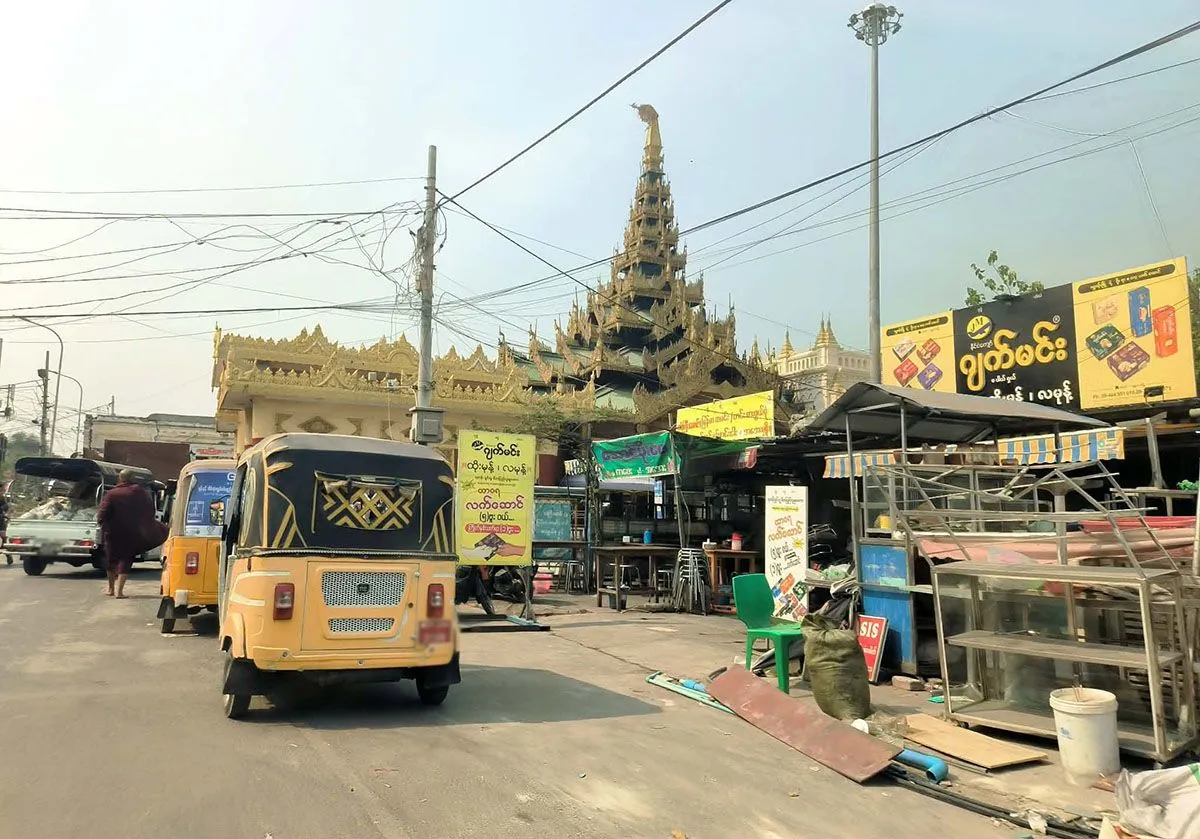 မန္တလေးတွင် အိုးဝေသမား အယောင်ဆောင်ပြီး လူငယ်များကို ပေါ်တာဆွဲ ဖမ်းဆီးနေ