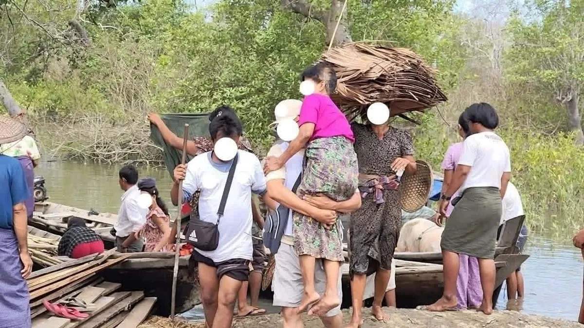 ကျောက်ဖြူတွင် စစ်ဘေးရှောင် ၅၀,၀၀၀ နီးပါးအထိ တိုးလာ၍ စားနပ်ရိက္ခာနှင့် အမိုးအကာများ အရေးပေါ်လိုအပ်နေ - BUR.MIZZIMA.COM