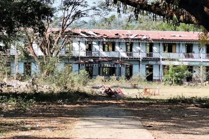 တမူးမြို့နယ် လေကြောင်းတိုက်ခိုက်မှု တော်လှန်ရေးရဲဘော် ၂ ဦး ဒဏ်ရာရ၊ စစ်ကြောင်းထိုးလိမ့်မည်ဟု ခန့်မှန်းထား - BUR.MIZZIMA.COM