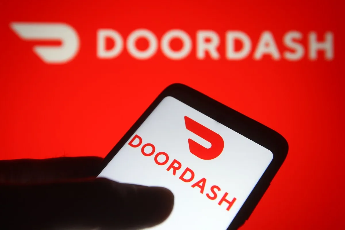 DoorDash ၏ AI chatbot အသစ်ဖြင့် စာသားနှင့် ဓာတ်ပုံများမှတစ်ဆင့် အစားအသောက်မှာယူနိုင်ပြီ