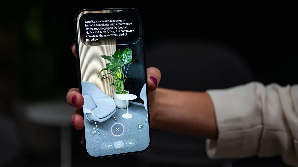 Apple ကင်မရာအကြီးအကဲက AI သည် သင့်ကို စူပါပါဝါများ ပေးနိုင်သည်ဟု ယူဆသည်။
